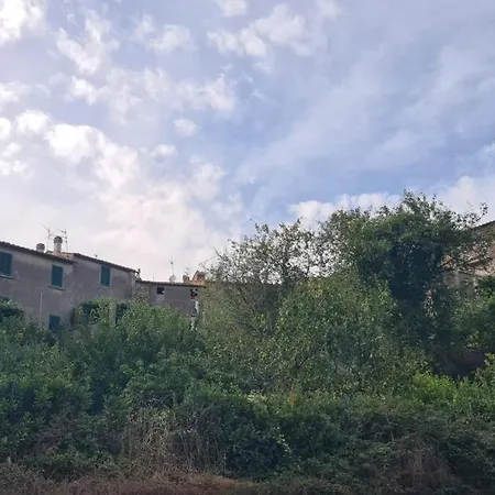 Rocca Casa Apartment